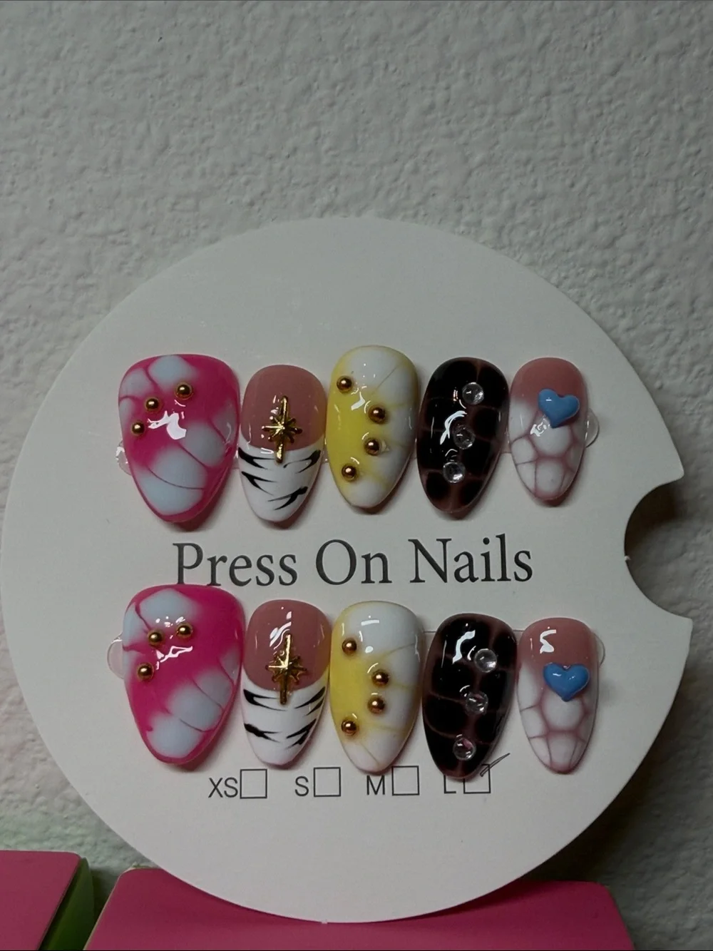 Press On Nails!